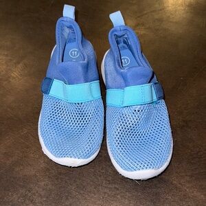 Cat & Jack Kids Water Shoes